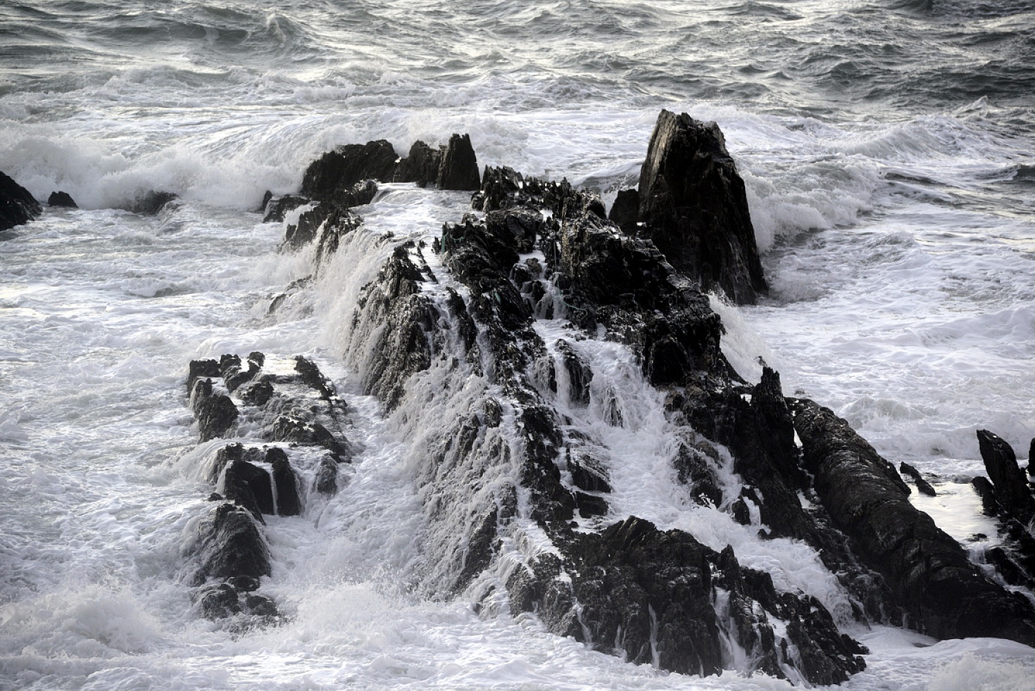 Dolph Kessler - Gokane, the unique everydayness of Ireland 